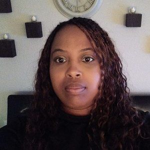 Meet your Posher, Tonya